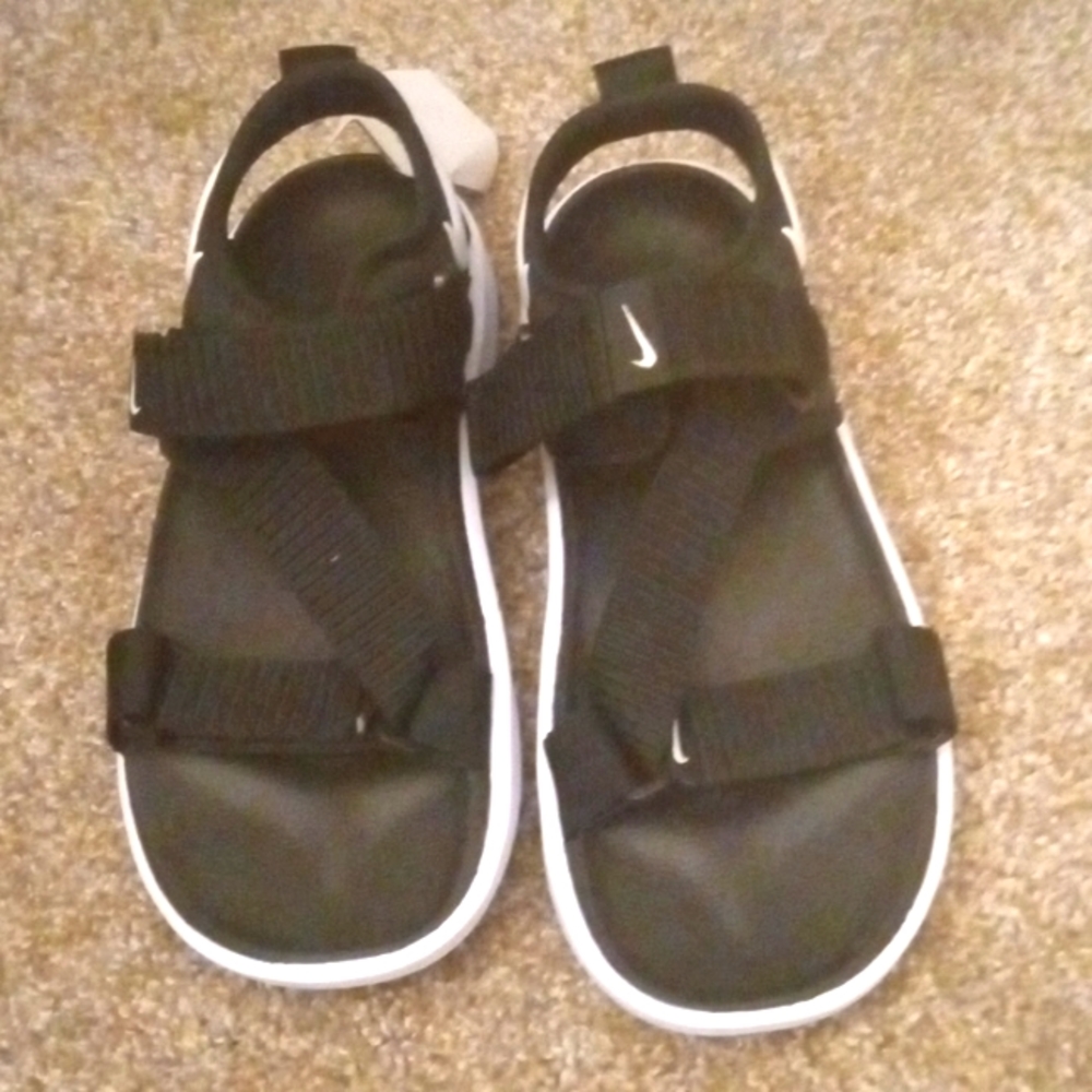 Nike slides